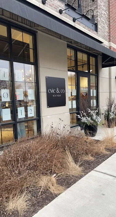 Evie & Co Boutique 2