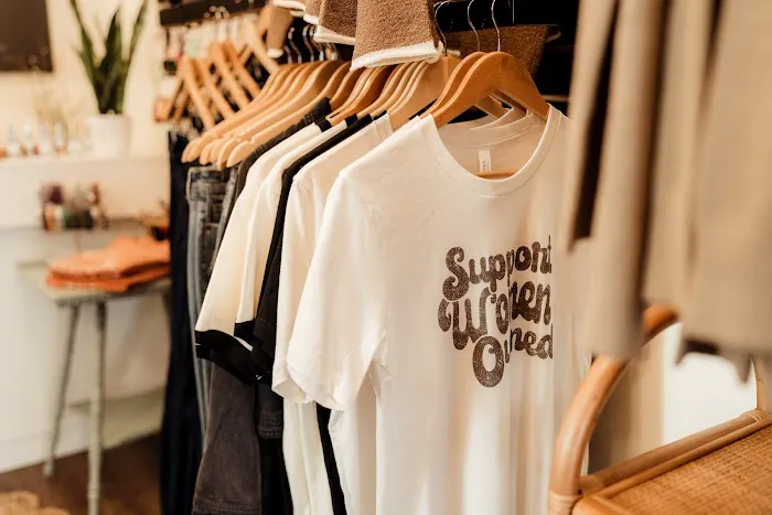 Evie & Co Boutique 8