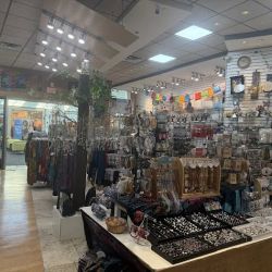 East Meets West - Menlo Park Mall ico