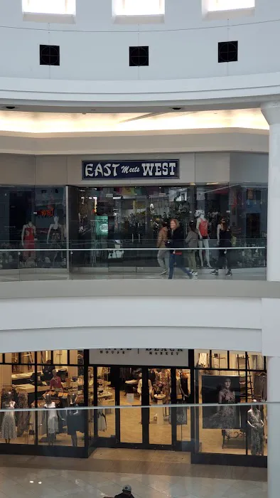 East Meets West - Menlo Park Mall 3