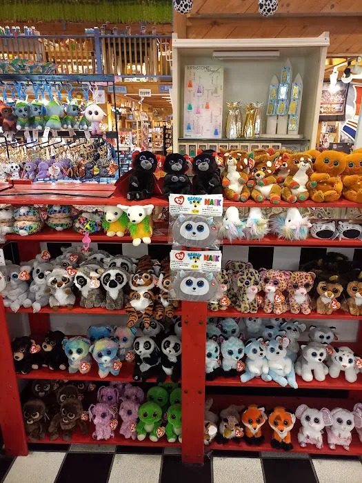 Imagine Gift Store 4