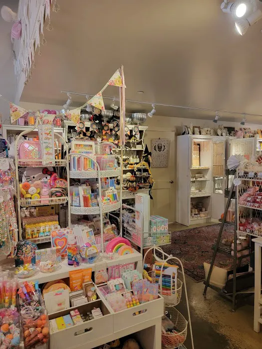 Amy Boutique 4