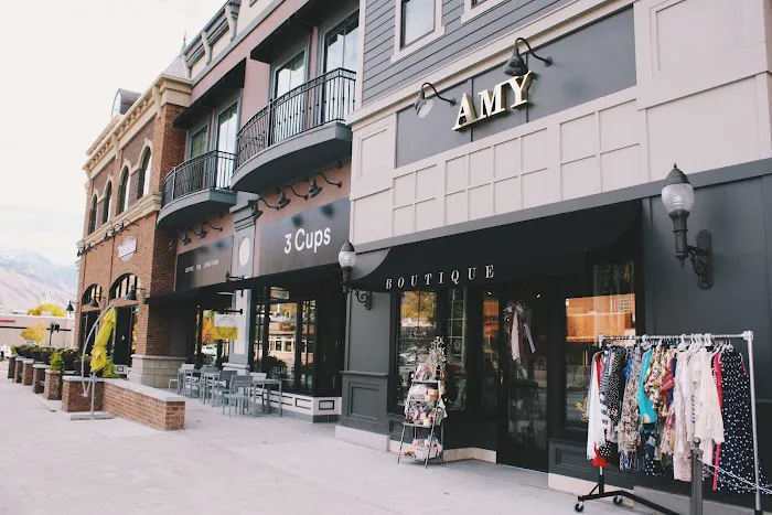 Amy Boutique 2
