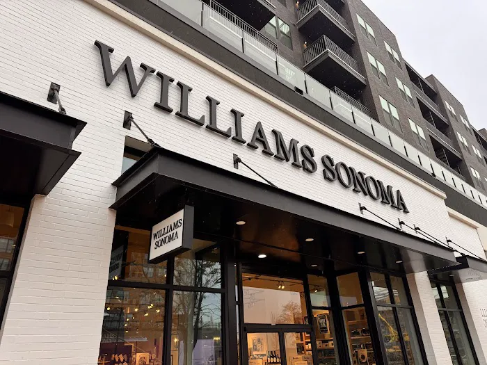 Williams-Sonoma 1