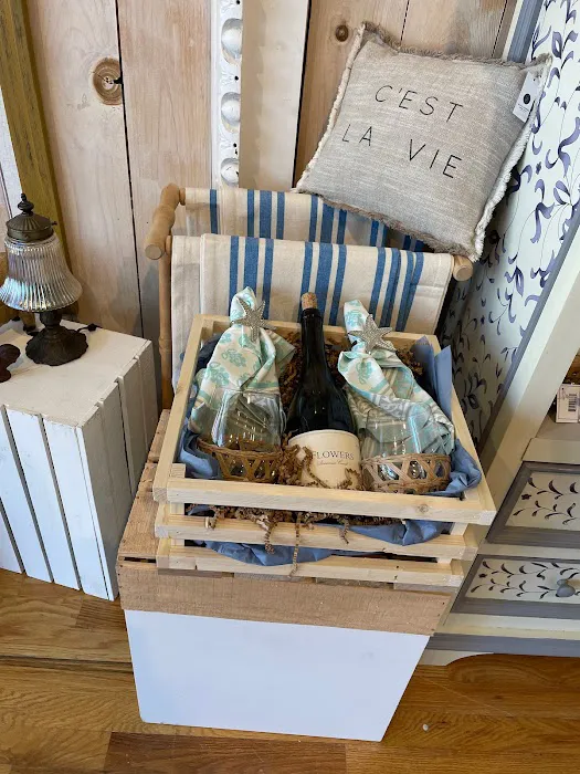 Driftwood of Old Saybrook: Unique Gifts & Home Decor 8