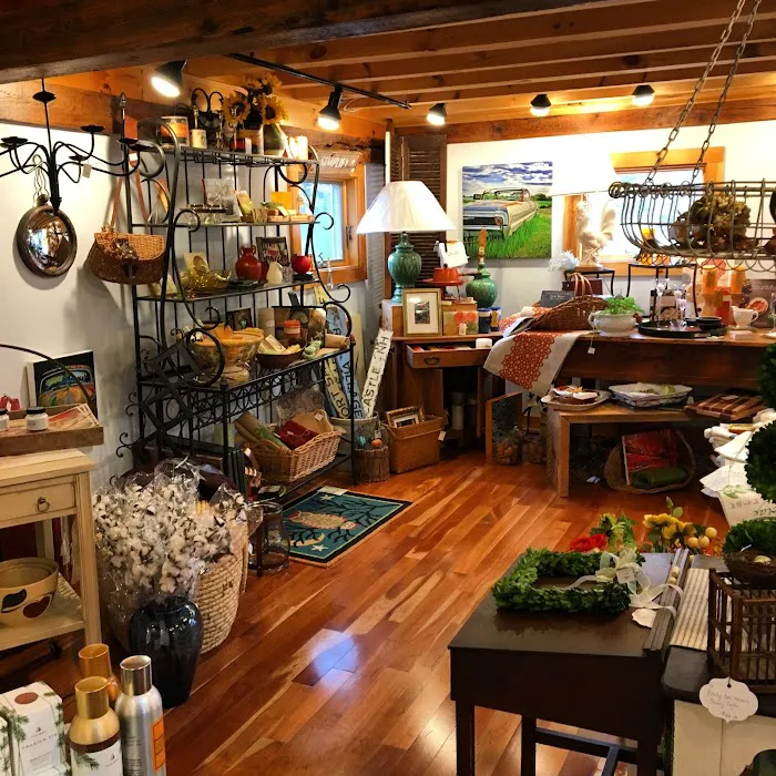 The Shops at Cape Neddick 1