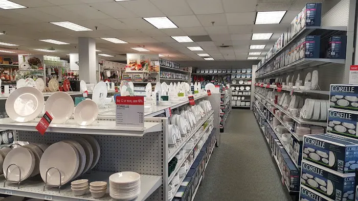 Kitchen Store Outlet 3