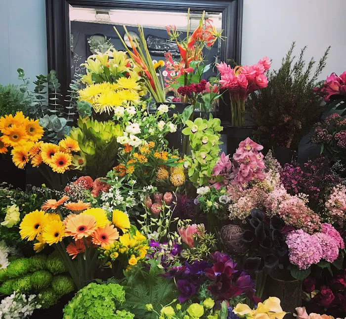 Flower Kiosk 9