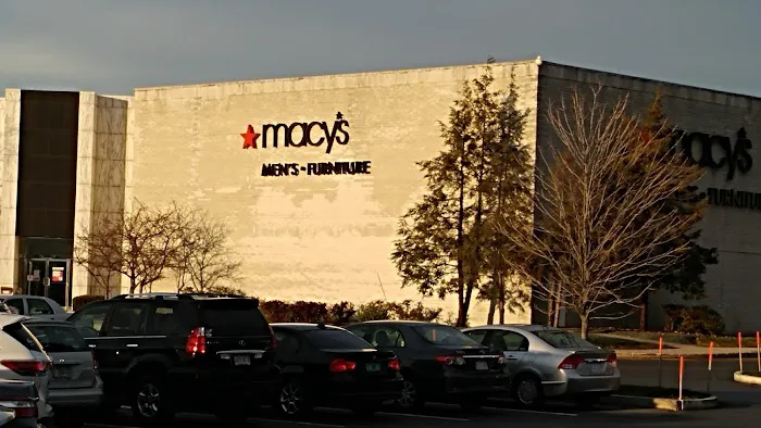Macy's 0