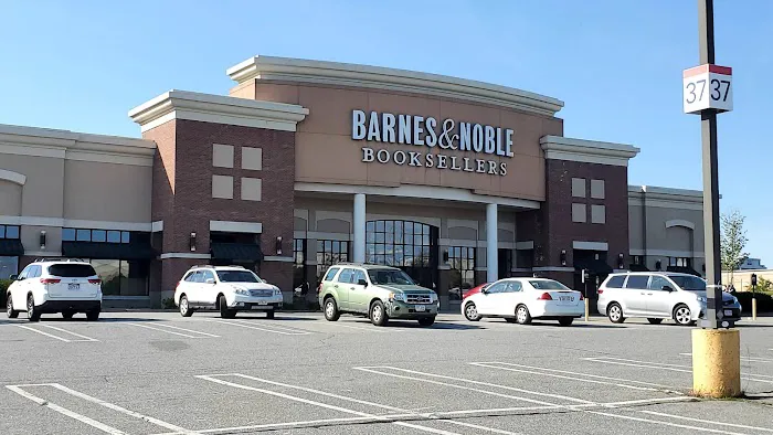 Barnes & Noble 5