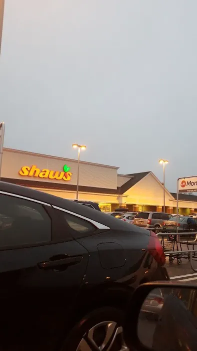 Shaw's 9