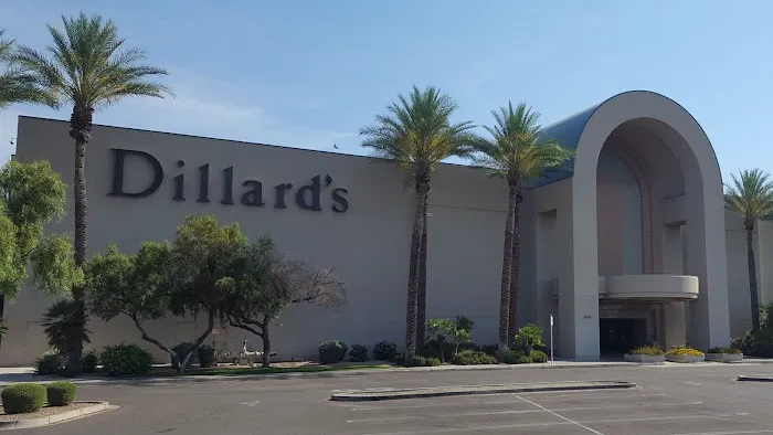 Dillard's 2