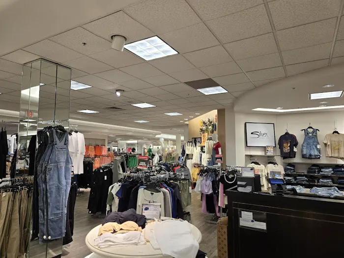 Dillard's 9