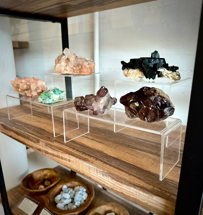 Gemtuitive Crystals & Arts 2