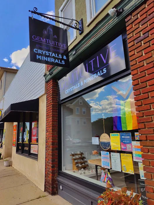 Gemtuitive Crystals & Arts 9