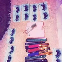 Kandy Rain THE ARK Cosmetics&Fashions ico