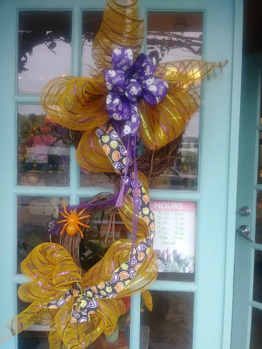 Deen's 15th Street Florist 3