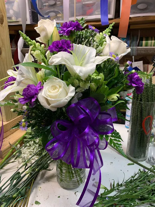 Deen's 15th Street Florist 4