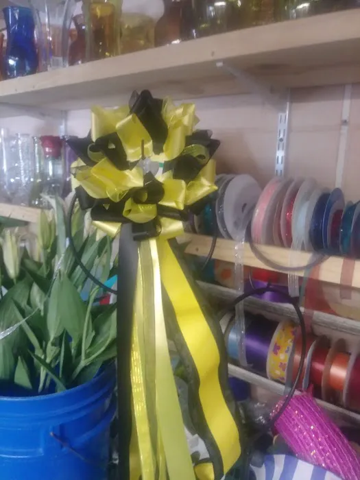 Deen's 15th Street Florist 7