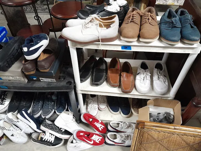 Awesome Deals Flea Market 3