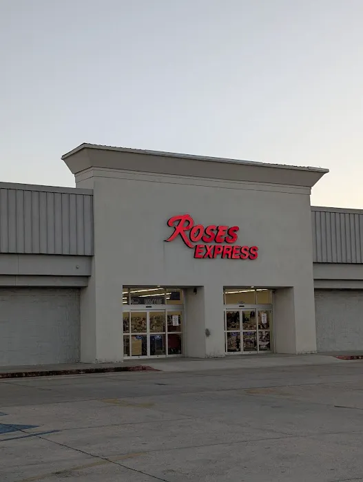 Roses Discount Store 8