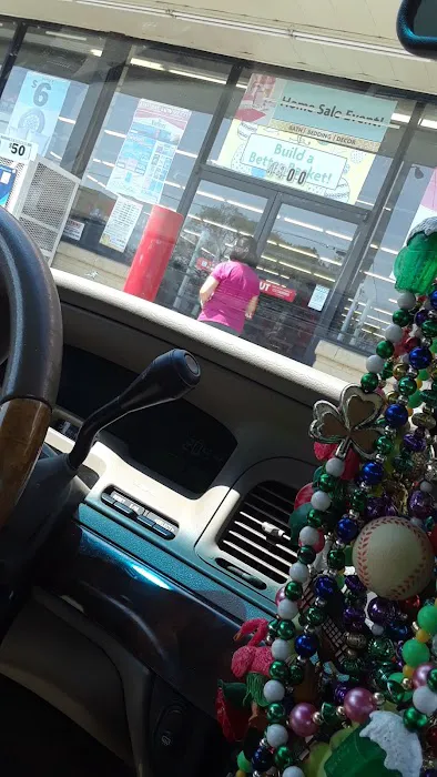 Family Dollar 0