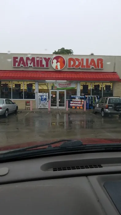 Family Dollar 0