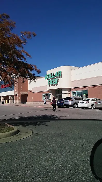 Dollar Tree 6