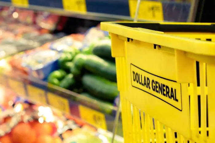 Dollar General 9
