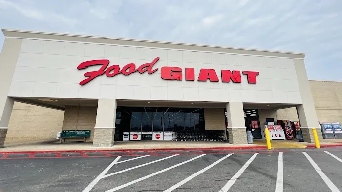 Food Giant 7