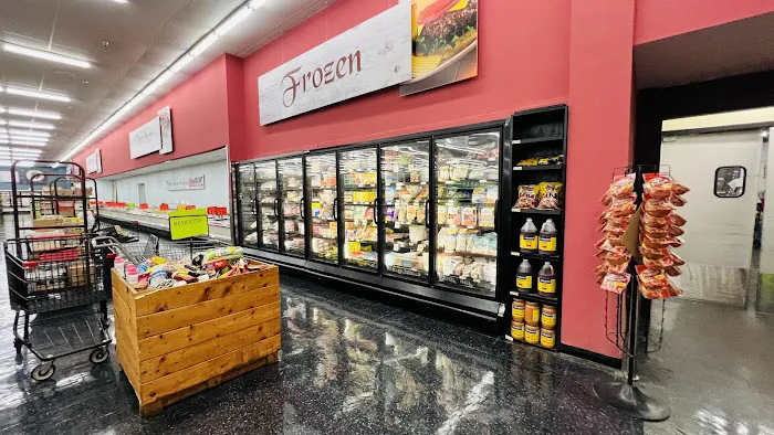 Food Giant 9