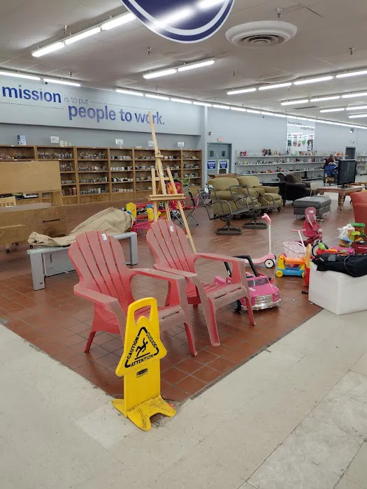 Goodwill Store – Orange Grove 1