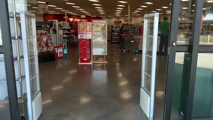 Longs Drugs 3