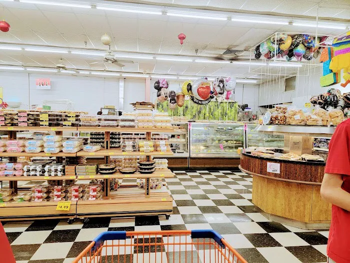 Waianae Store 9