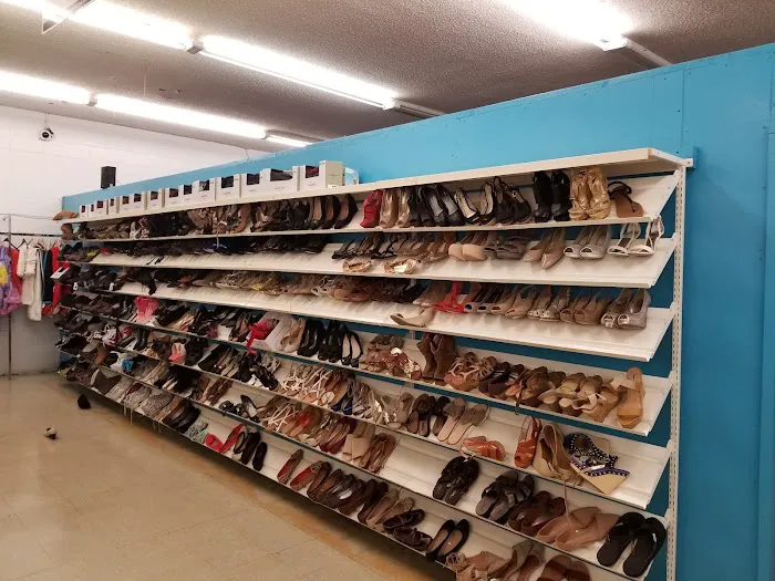 Goodwill Store and Donation Center 2