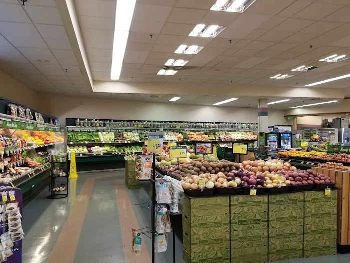 Foodland Laie 8