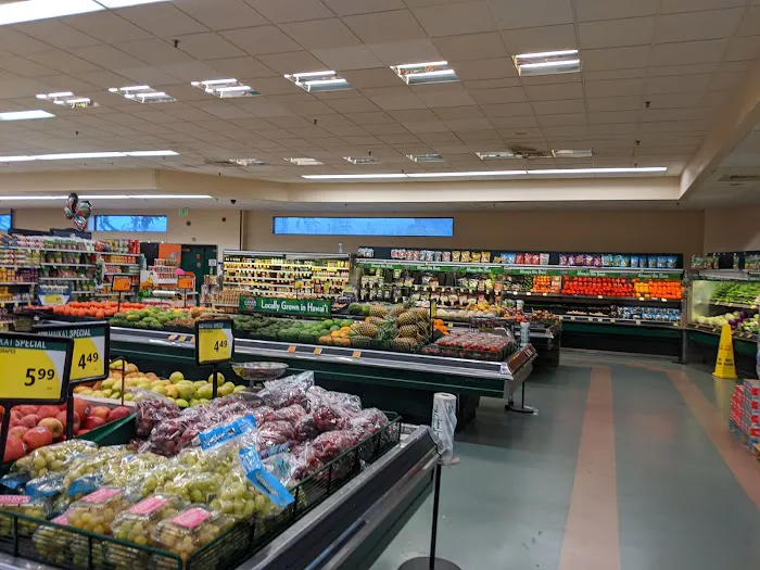 Foodland Laie 7