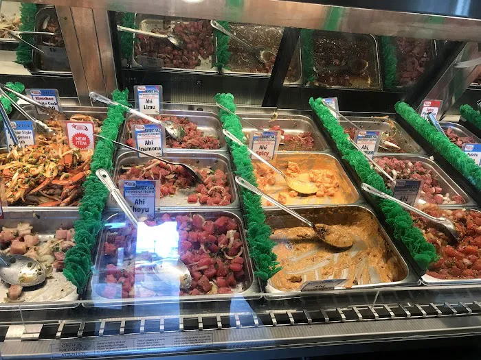 Tamura's Market Hau'ula 4