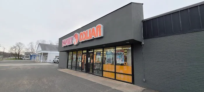 Family Dollar 2