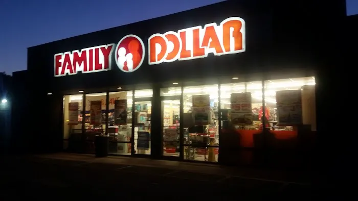 Family Dollar 0
