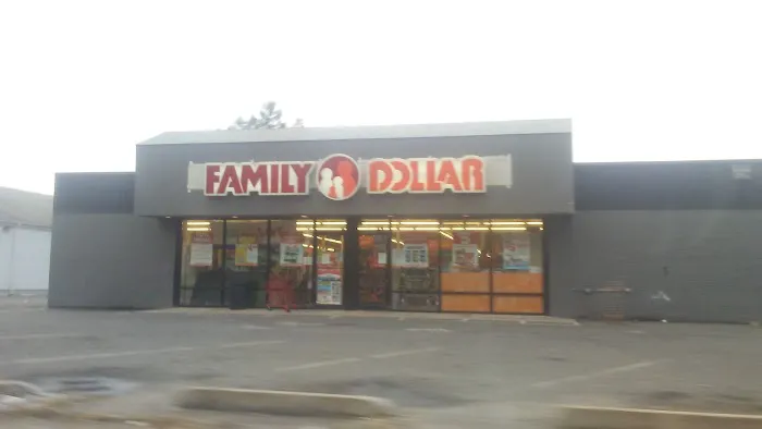 Family Dollar 8