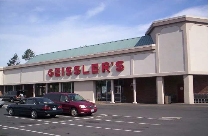 Geissler's Supermarket 9