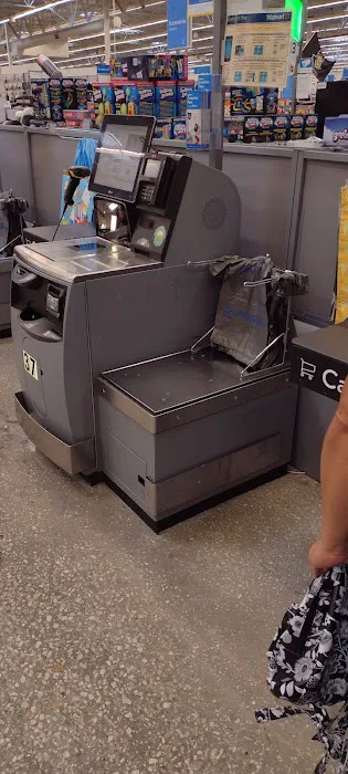 Walmart Supercenter 1