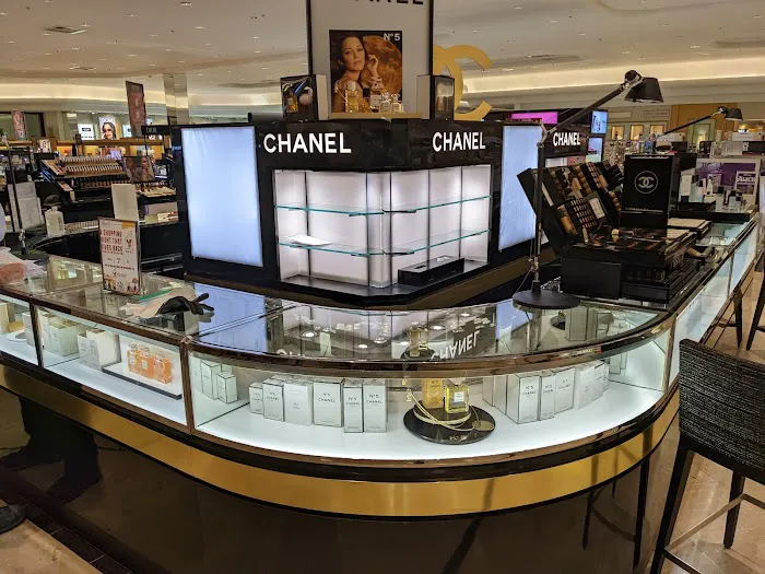 Dillard's 5