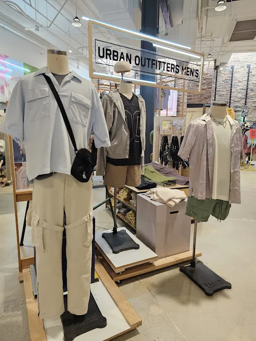 Urban Outfitters 7