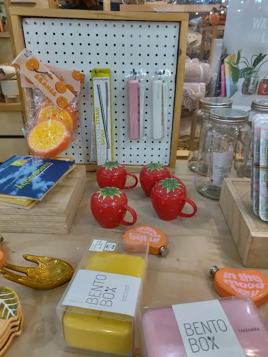 Urban Outfitters 6