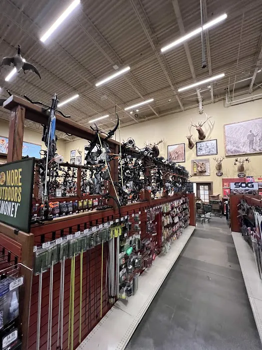 Bass Pro Shops 3
