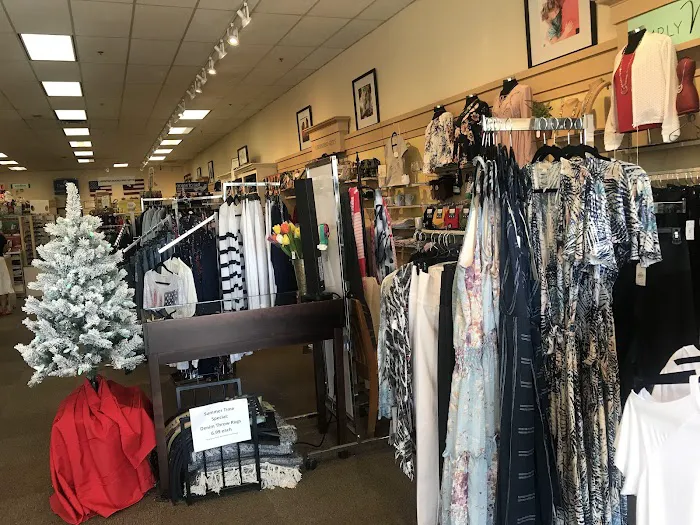 Elam's Hallmark Shop 4