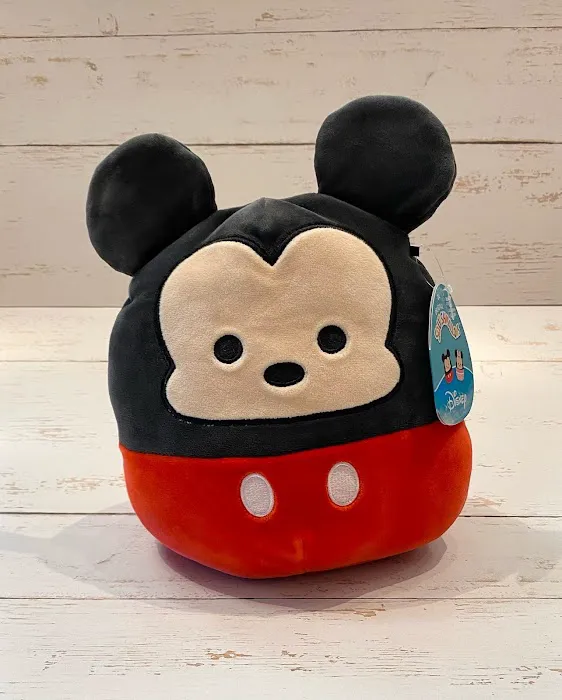 Elam's Hallmark Shop 3