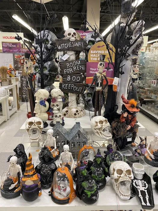 T.J. Maxx & HomeGoods 5